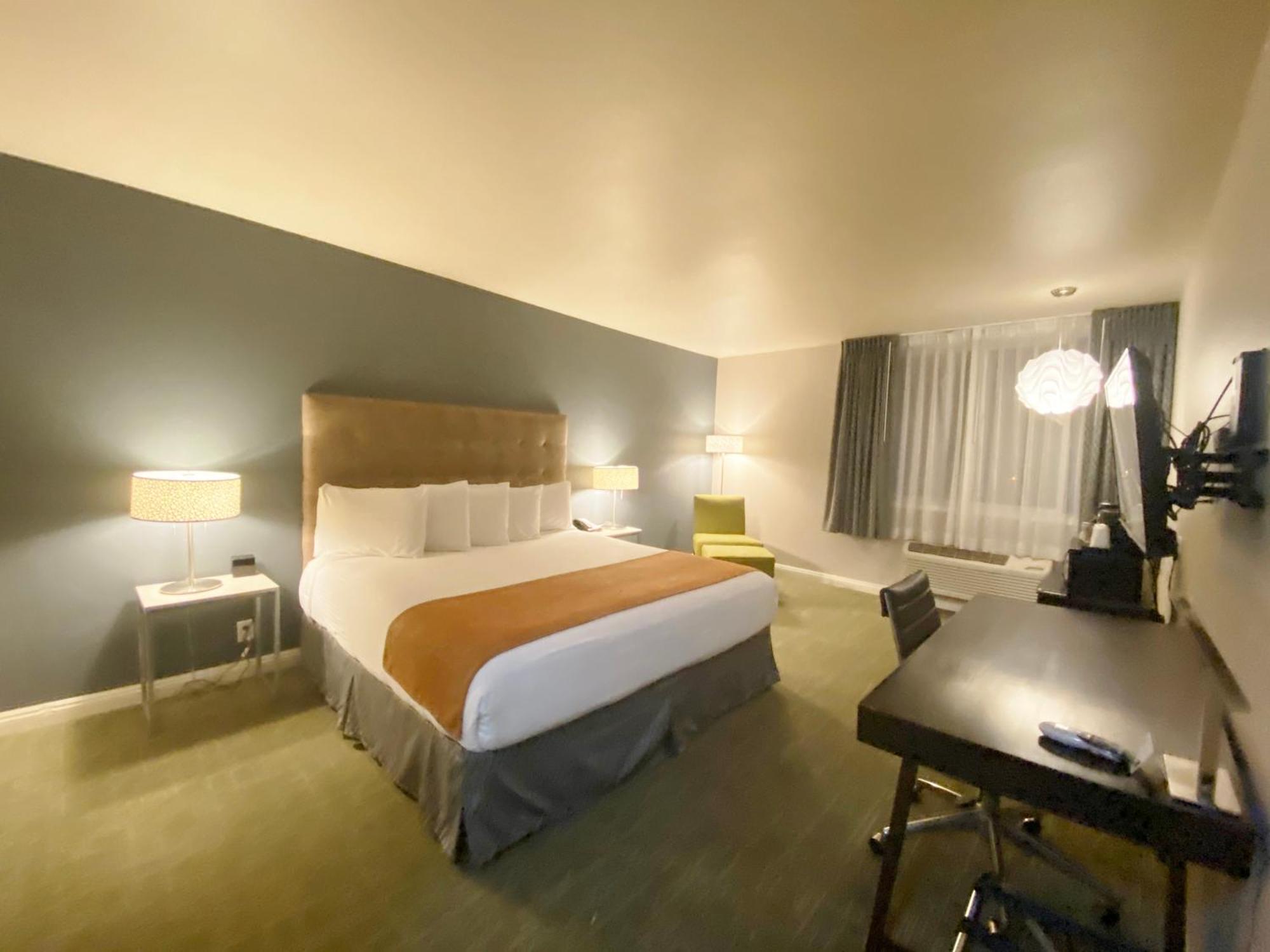 Redac Gateway Hotel Торренс Номер фото